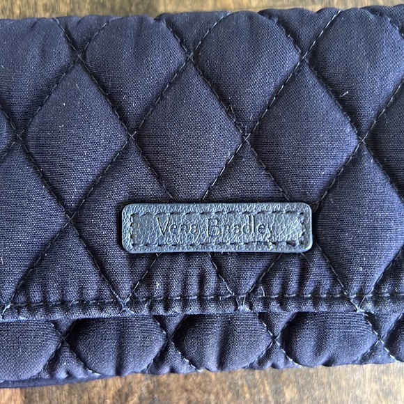 Vera Bradley Wristlet - Picture 3 of 7